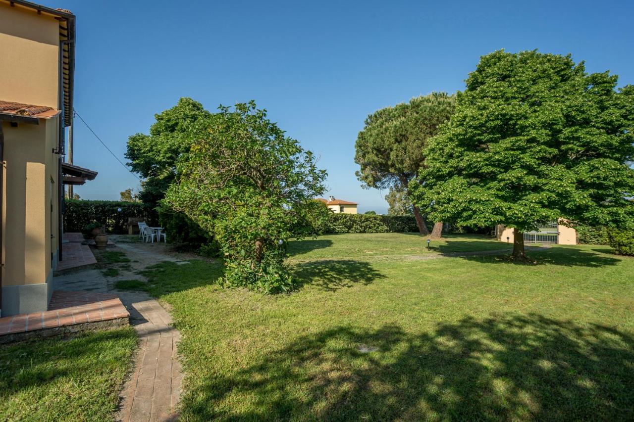 Podere Belvedere ลีวอร์โน ภายนอก รูปภาพ