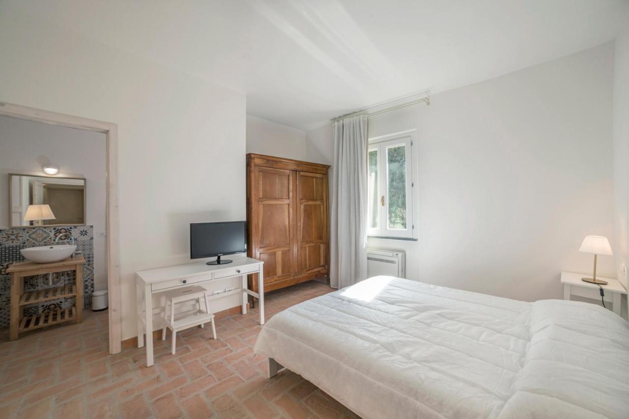 Podere Belvedere ลีวอร์โน ภายนอก รูปภาพ