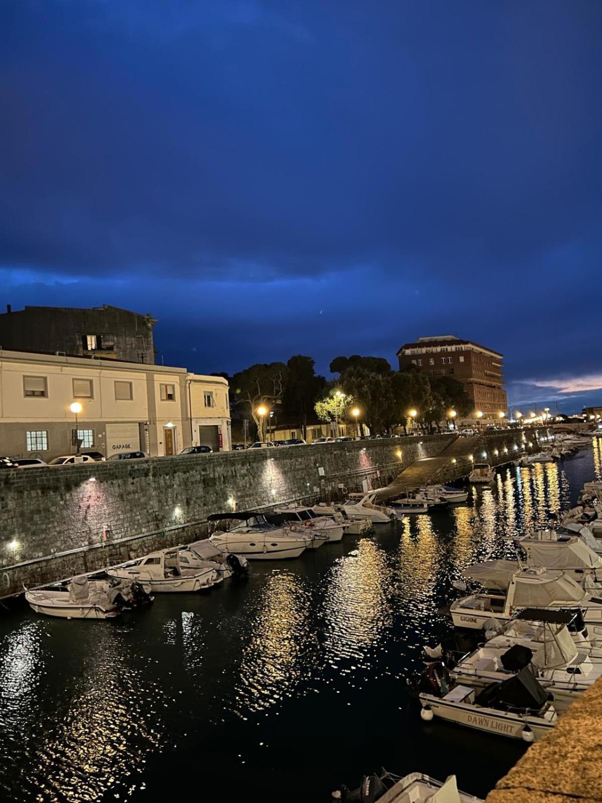 Podere Belvedere ลีวอร์โน ภายนอก รูปภาพ